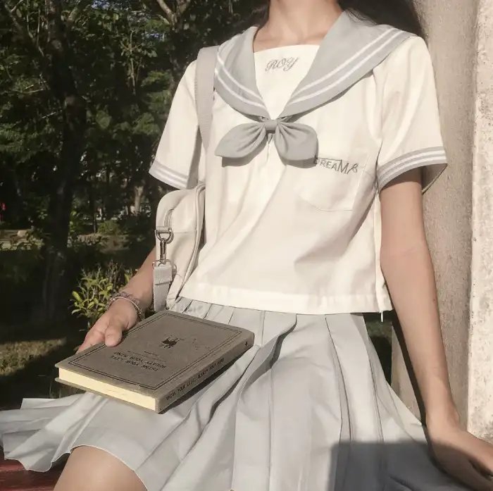 群鸟东径
